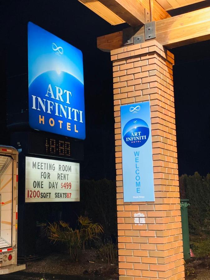 Art Infiniti Hotel Pitt Meadows Exterior foto